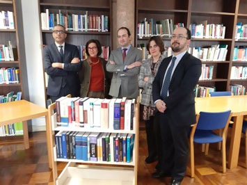 Professores da Faculdade de Direito de Lisboa Carla Amado Gomes, Ana Fernanda Neves, Ricardo Pedro, Tiago Serrão e Marco Caldeira