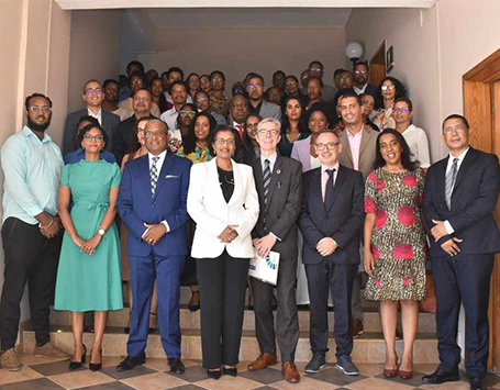 GFCJIVD participa em seminário internacional sobre proteção de crianças