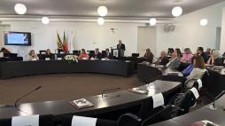 Conferência Crianças sem rede – A proteção da criança na internet