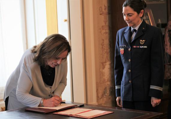assessora militar