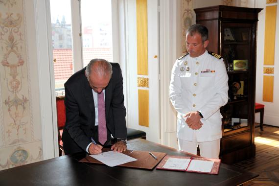 Tomada de posse de assessor militar